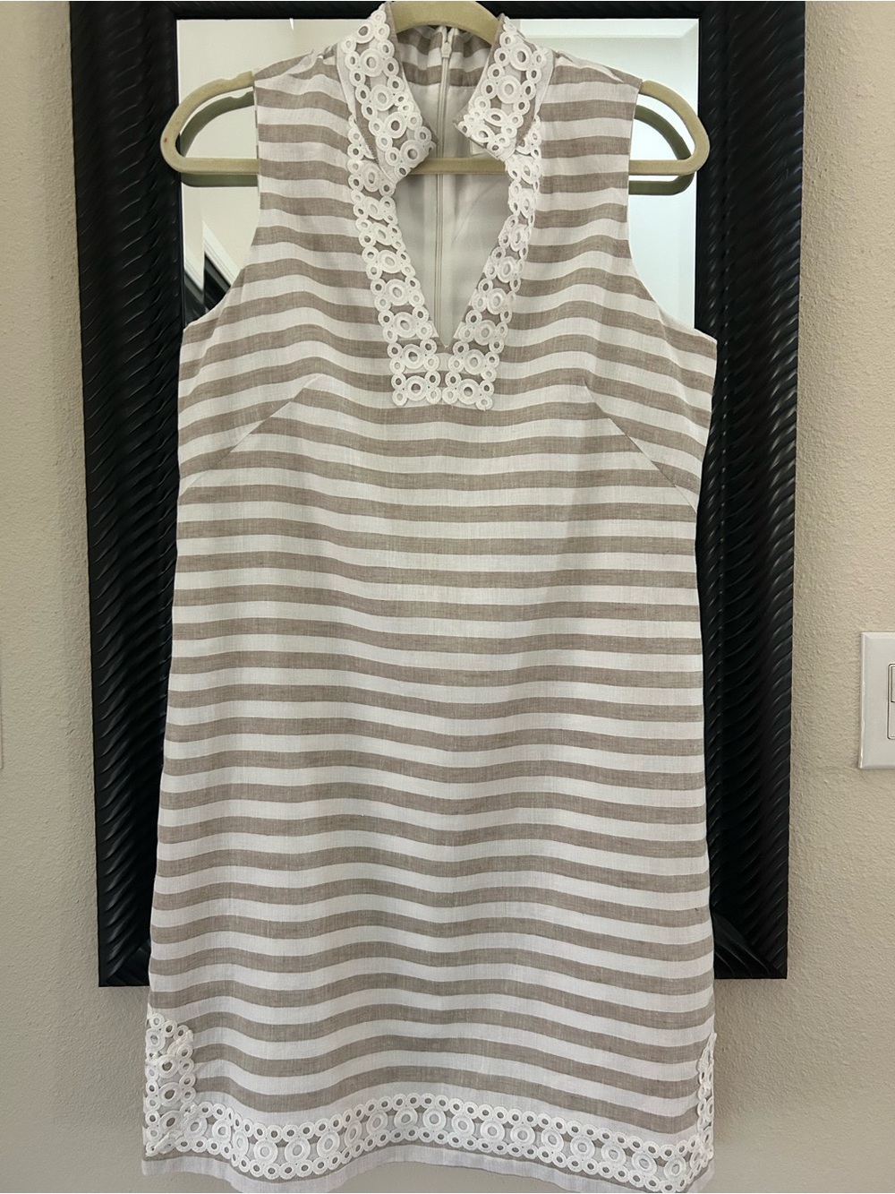 Women’s Eliza J Sleeveless Linen-Blend dress Size 10